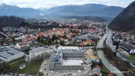 Nove zunanje športne površine med šolama (2)